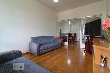 Sala de TV de apartamento à venda com 3 quartos, 150m² em Centro, Belo Horizonte