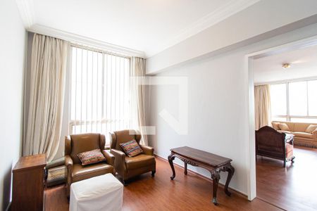 Sala de TV de apartamento para alugar com 4 quartos, 300m² em Santa Cecília, São Paulo