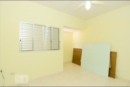 Quarto  de casa para alugar com 1 quarto, 50m² em Vila Augusta, Guarulhos