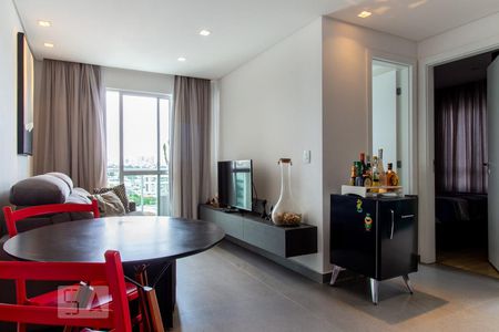 Sala de apartamento para alugar com 1 quarto, 40m² em Rebouças, Curitiba