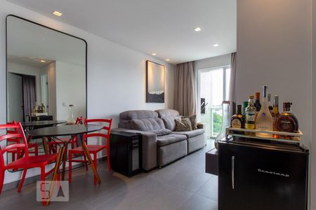 Sala de apartamento para alugar com 1 quarto, 40m² em Rebouças, Curitiba