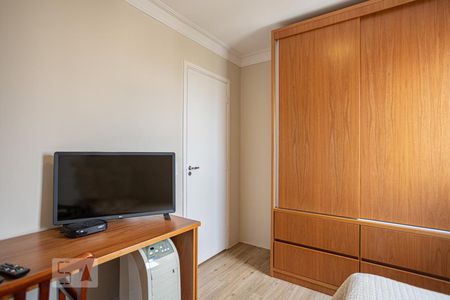 Quarto de apartamento para alugar com 2 quartos, 60m² em Presidente Altino, Osasco