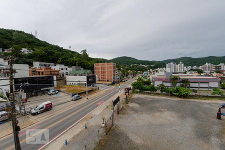 Vista de apartamento para alugar com 2 quartos, 54m² em Itacorubi, Florianópolis