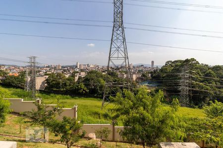 Vista do Quarto 1 de apartamento para alugar com 2 quartos, 43m² em Jardim Iris, São Paulo