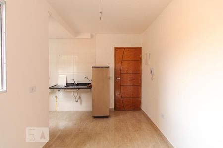 Sala e cozinha de kitnet/studio à venda com 2 quartos, 36m² em Vila Prudente, São Paulo