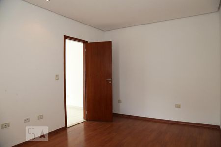 Quarto 1  de casa para alugar com 2 quartos, 80m² em Jardim Ana Maria, São Paulo