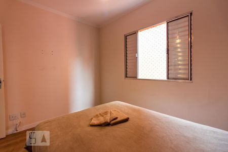 Suíte de apartamento à venda com 3 quartos, 72m² em Piratininga, Osasco