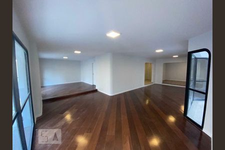 Apartamento à venda com 293m², 3 quartos e 4 vagasSala