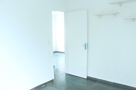 Quarto 1 de apartamento para alugar com 2 quartos, 52m² em Jacarepaguá, Rio de Janeiro