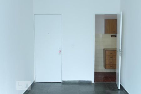 Sala de apartamento para alugar com 2 quartos, 52m² em Jacarepaguá, Rio de Janeiro