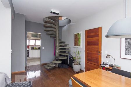 Sala de apartamento para alugar com 1 quarto, 110m² em Perdizes, São Paulo