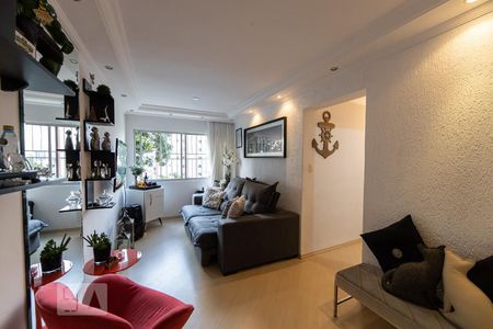 Sala de apartamento para alugar com 2 quartos, 55m² em Vila Invernada, São Paulo