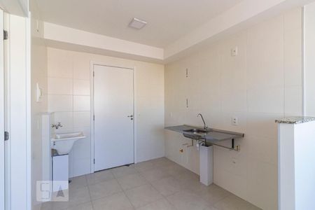 Sala e Cozinha de apartamento para alugar com 1 quarto, 26m² em Cambuci, São Paulo