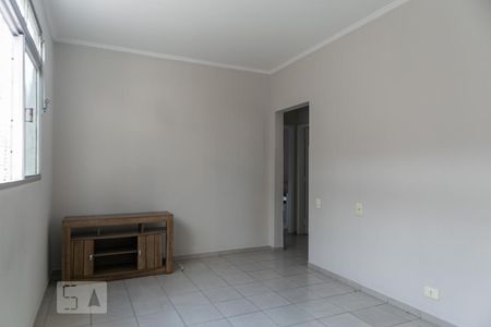 Sala de apartamento para alugar com 2 quartos, 70m² em Marapé, Santos