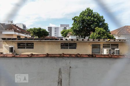 Vista de apartamento para alugar com 2 quartos, 70m² em Marapé, Santos