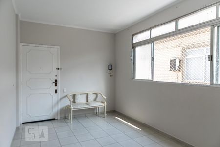 Sala de apartamento para alugar com 2 quartos, 70m² em Marapé, Santos