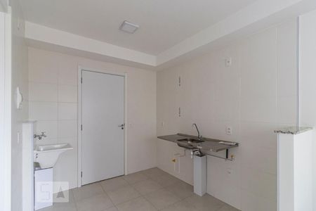 Sala e Cozinha de apartamento para alugar com 1 quarto, 26m² em Cambuci, São Paulo