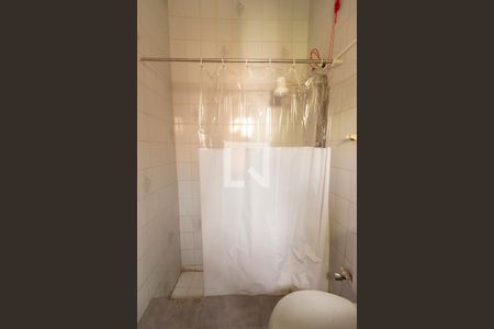 Casa para alugar com 96m², 2 quartos e 3 vagas Casa para alugar com 96m², 2 quartos e 3 vagasBanheiro da Suíte