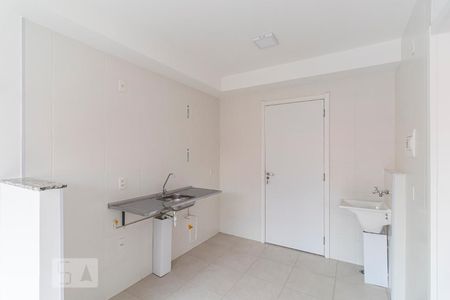 Sala e Cozinha de apartamento para alugar com 1 quarto, 26m² em Cambuci, São Paulo