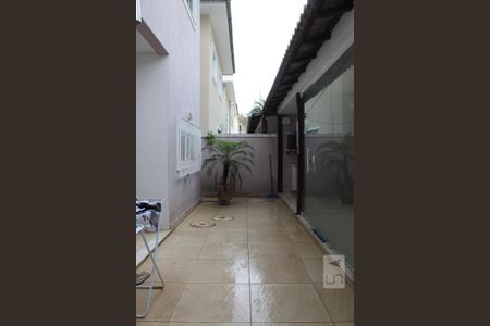 Casa de condomínio para alugar com 350m², 6 quartos e 2 vagas Casa de condomínio para alugar com 350m², 6 quartos e 2 vagasÁrea de Serviço