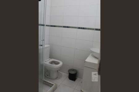 Casa de condomínio para alugar com 350m², 6 quartos e 2 vagas Casa de condomínio para alugar com 350m², 6 quartos e 2 vagasBanheiro de Serviço