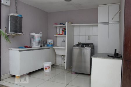 Casa de condomínio para alugar com 350m², 6 quartos e 2 vagas Casa de condomínio para alugar com 350m², 6 quartos e 2 vagasÁrea de Serviço