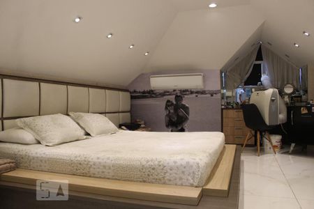 Casa de condomínio para alugar com 350m², 6 quartos e 2 vagas Casa de condomínio para alugar com 350m², 6 quartos e 2 vagasQuarto 5 - Suíte