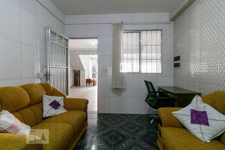 Sala de casa para alugar com 3 quartos, 120m² em Conjunto Habitacional A E Carvalho, São Paulo