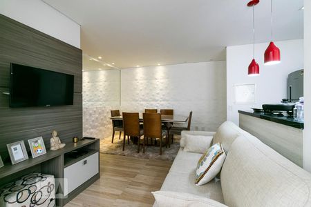 Sala de apartamento para alugar com 2 quartos, 50m² em Vila Bertioga, São Paulo