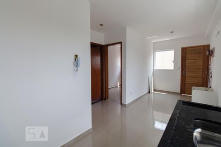 Cozinha de apartamento para alugar com 2 quartos, 40m² em Chácara Mafalda, São Paulo
