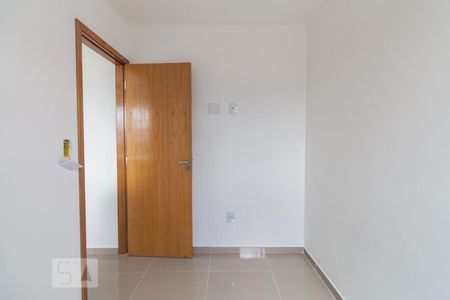 Quarto 1 de apartamento para alugar com 2 quartos, 40m² em Chácara Mafalda, São Paulo