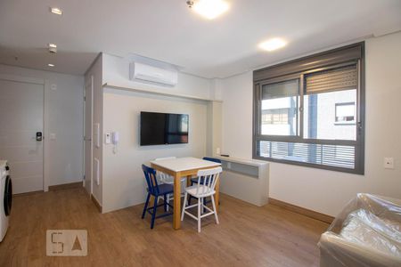 Sala/cozinha de kitnet/studio para alugar com 1 quarto, 45m² em Petrópolis, Porto Alegre