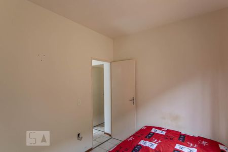 Quarto 2 de apartamento para alugar com 2 quartos, 51m² em Planalto, Belo Horizonte