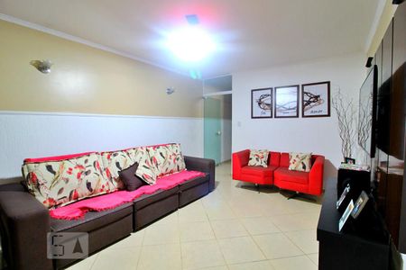 Sala de casa à venda com 3 quartos, 241m² em Utinga, Santo André
