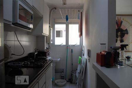 Cozinha de apartamento à venda com 1 quarto, 40m² em Vila Itapura, Campinas