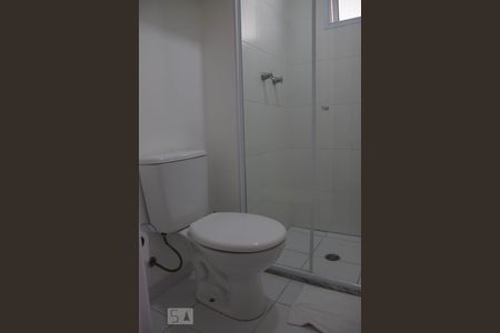 Banheiro de apartamento à venda com 1 quarto, 40m² em Vila Itapura, Campinas