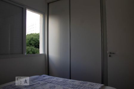 Quarto de apartamento à venda com 1 quarto, 40m² em Vila Itapura, Campinas