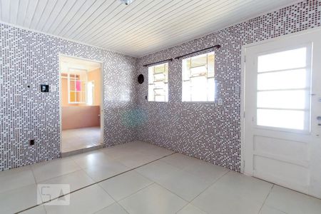 Sala de casa à venda com 2 quartos, 120m² em Partenon, Porto Alegre