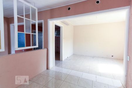 Sala de casa à venda com 2 quartos, 120m² em Partenon, Porto Alegre