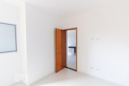 Quarto 2 de apartamento para alugar com 2 quartos, 40m² em Vila Nhocune, São Paulo