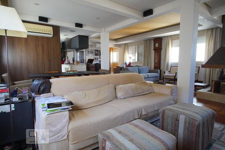 Sala de apartamento à venda com 1 quarto, 150m² em Moinhos de Vento, Porto Alegre