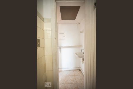 Lavabo de apartamento para alugar com 1 quarto, 70m² em Vila Monte Alegre, São Paulo