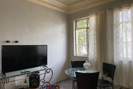 Apartamento à venda com 65m², 2 quartos e sem vagaSala