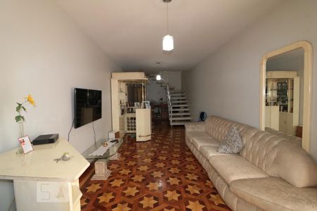 Sala de casa para alugar com 4 quartos, 200m² em Vila Carrão, São Paulo