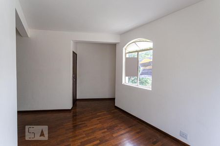 Sala de apartamento para alugar com 3 quartos, 85m² em Sion, Belo Horizonte