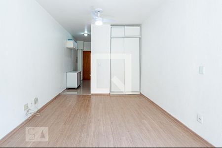 Quarto de kitnet/studio à venda com 1 quarto, 38m² em República, São Paulo
