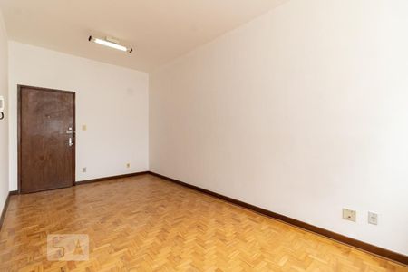 Sala de apartamento para alugar com 1 quarto, 55m² em Liberdade, São Paulo