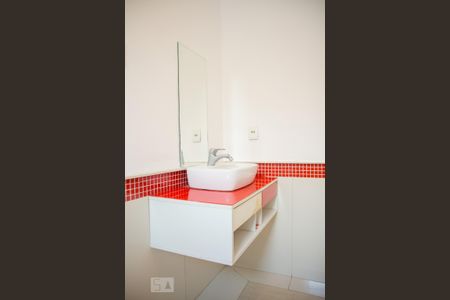 Casa à venda com 365m², 7 quartos e 4 vagas Casa à venda com 365m², 7 quartos e 4 vagasBanheiro do Quarto 2