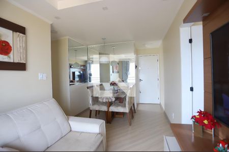 Sala de apartamento para alugar com 3 quartos, 69m² em Jardim Santa Helena, Suzano