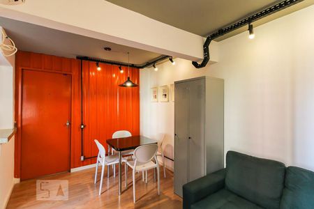 Sala de apartamento para alugar com 1 quarto, 40m² em Bigorrilho, Curitiba